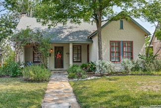 315 W Lullwood Ave, San Antonio, TX 78212