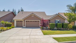 6421 W Oriole Ave, Visalia, CA 93291