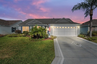 3017 Hillside Ln, The Villages, FL 32162