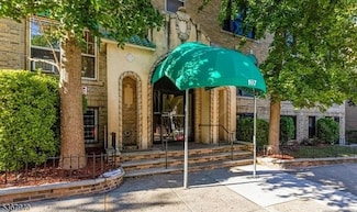 107 Kensington Ave Unit 104, Jersey City, NJ 07304