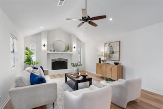 13323 Villa Park Dr, Austin, TX 78729