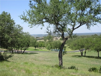 113 Quail Point, Barton Creek Lakeside, TX 78669