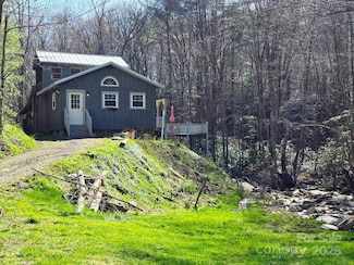 115 Little Horse Path, Lansing, NC 28643