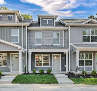 149 Quarry Point Dr, Clarksville, TN 37043