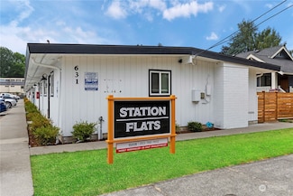 631 3rd Ave S, Kent, WA 98032