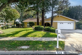 573 W Fremont Ave, Fresno, CA 93704