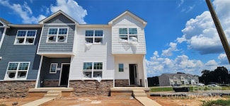 1978 W Davidson Ave, Gastonia, NC 28052