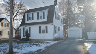 4 Brooklyn Ave, Waterville, ME 04901
