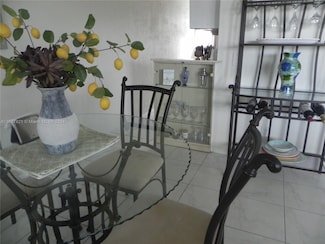 3212 NE 8th Ct Unit 12, Pompano Beach, FL 33062