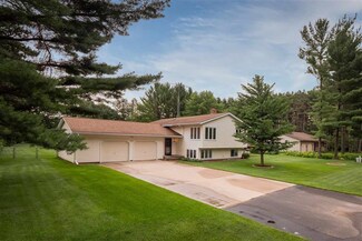 2310 Aspen Ln, Plover, WI 54467