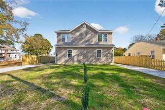 418 Walnut St, Franklin, VA 23851