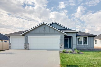 301 Chalcedony Ave, Caldwell, ID 83605