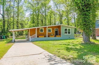 4524 Cinderella Rd, Charlotte, NC 28213