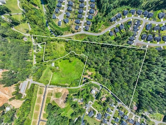 28 Pleasant Grove Rd, Weaverville, NC 28787