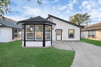 5227 Beaverbrook Dr, Houston, TX 77084