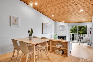 9484 Redmond-Woodinville Rd NE Unit C-305, Redmond, WA 98052