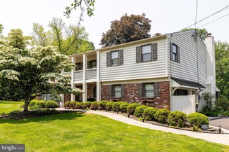 108 Pebble Ridge Rd, Warrington, PA 18976