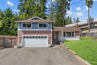 17733 2nd Place NE, Shoreline, WA 98155
