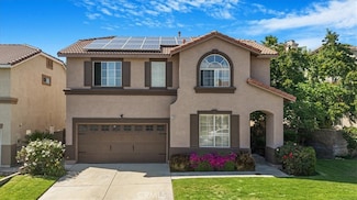 5794 Bay Hill Ln, Fontana, CA 92336