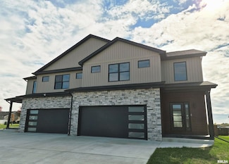 3802 Sugar Loaf Dr, Springfield, IL 62711