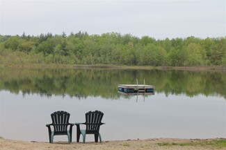 90 Old Mill Pond Rd, Henniker, NH 03242