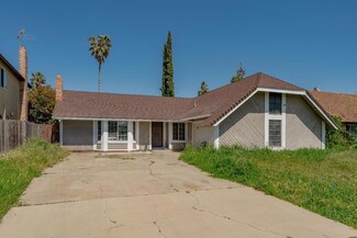 8348 Arroyo Vista Dr, Sacramento, CA 95823