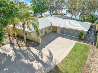 10900 SE Timucuan Rd, Summerfield, FL 34491