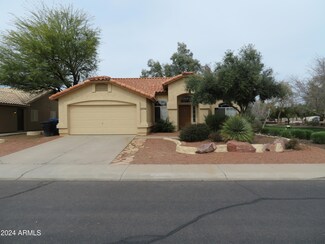 2256 E Sherri Dr, Gilbert, AZ 85296