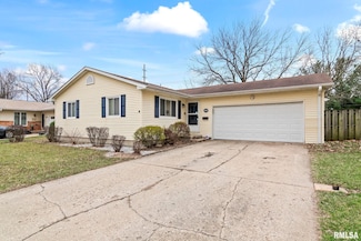 252 Saxon Dr, Springfield, IL 62704