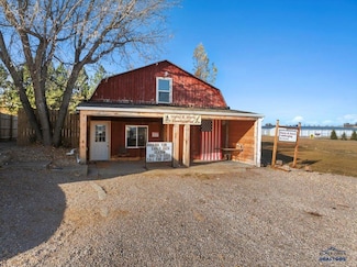 3225 Old Belle Rd, Spearfish, SD 57783