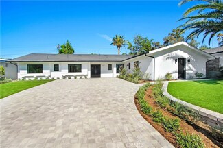 8049 Maestro Ave, Canoga Park, CA 91304