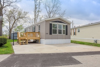 1148 Lauren Dr, Sandwich, IL 60548