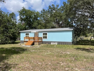 915 N Dunkenfield Ave, Crystal River, FL 34429