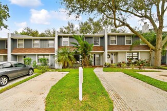 1213 Abbey Crescent Ln, Clearwater, FL 33759