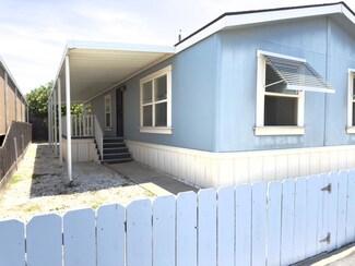 324 Magnolia Ave Unit 9, Lemoore, CA 93245