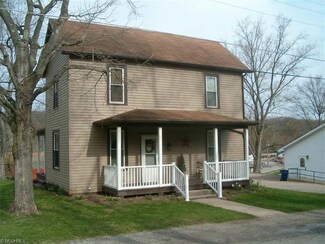 1002 Jefferson St, Bergholz, OH 43908