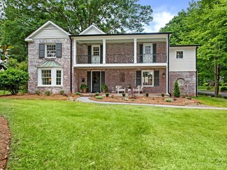 1815 Harris Rd, Charlotte, NC 28211