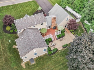 1 Cardinal Rd, Windham, NH 03087
