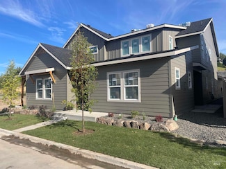 1688 E Cutgrass Ln, Eagle, ID 83616