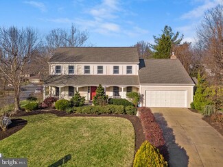 12654 Still Pond Ln, Herndon, VA 20171