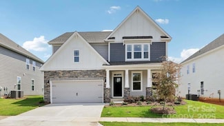 2882 Atwater Pond Cir, Denver, NC 28037