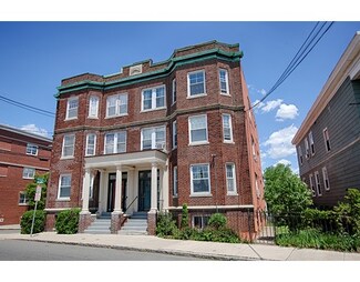112 Bellingham St Unit 2, Chelsea, MA 02150