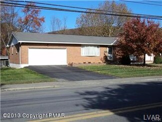 260 N Lehigh Ave, Wind Gap, PA 18091