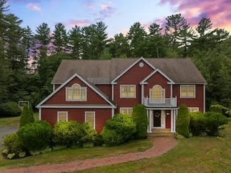 7 Tanglewood Dr, North Easton, MA 02356