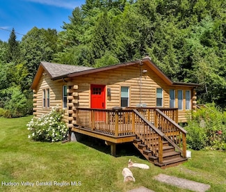 10398 New York 23a, Hunter, NY 12442