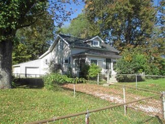 2105 N Walnut St, Muncie, IN 47303