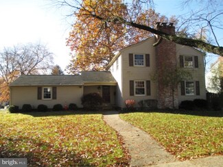 445 Wayland Rd, Cherry Hill, NJ 08034