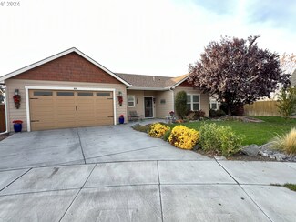1036 SW Olive Ct, Hermiston, OR 97838