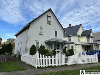 721 Grant Ave, Dunkirk, NY 14048
