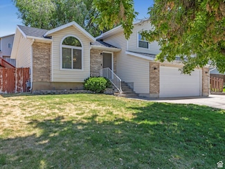 4736 S 2675 W, Roy, UT 84067